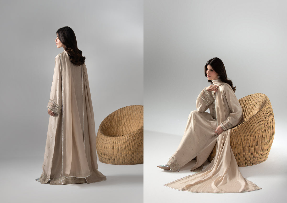 The Silk Edit article 2660/A in Champagne Beige; catalog image 2.