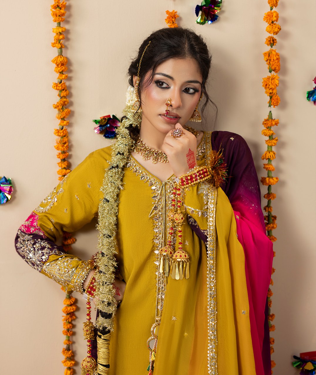 Chamkeli article 2643/A in Mustard Yellow; catalog image 3.