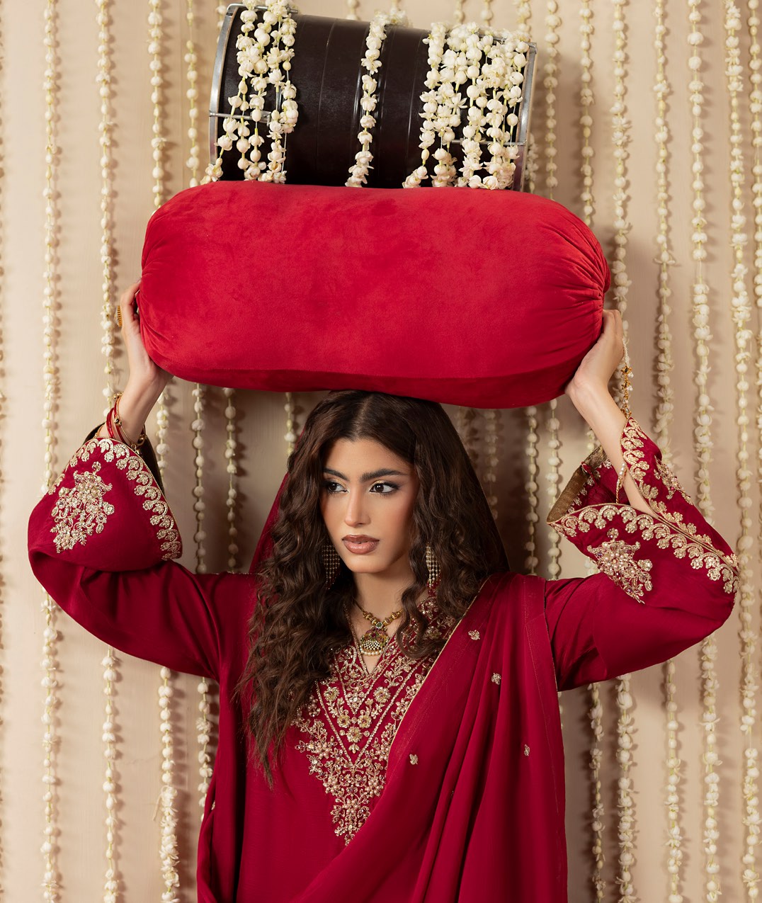 Chamkeli article 2648/B in Deep Crimson; catalog image 3.
