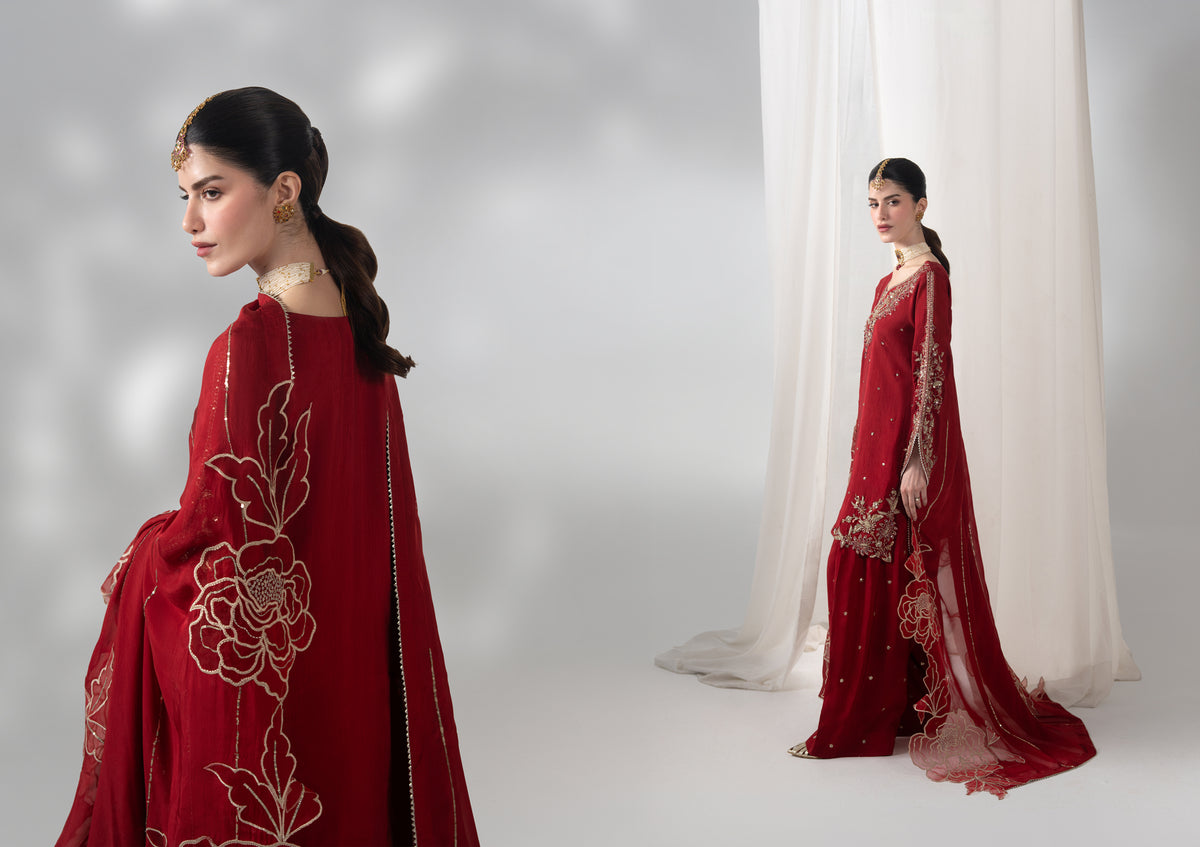 The Silk Edit article 2658/B in Crimson Red; catalog image 3.