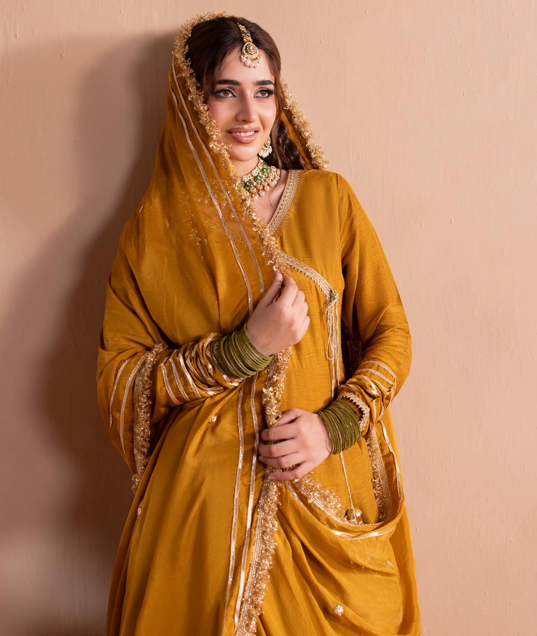 Gotta Kinari article 2665/B in Mustard Gold; catalog image 3.
